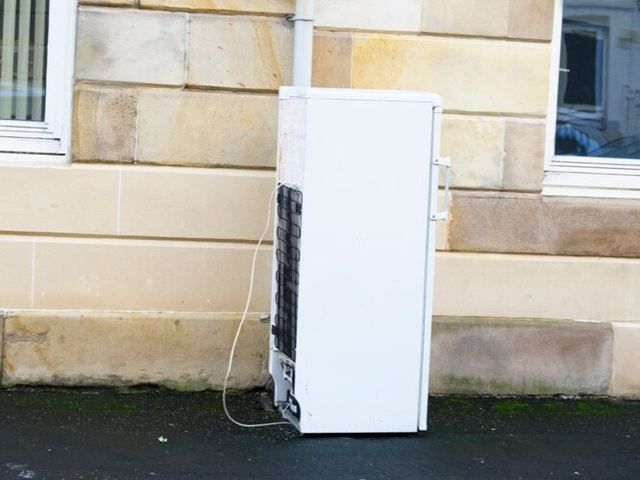 fridge-disposal-6