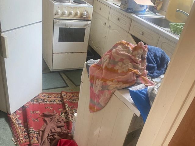 kitchen-bathroom-clearance-3
