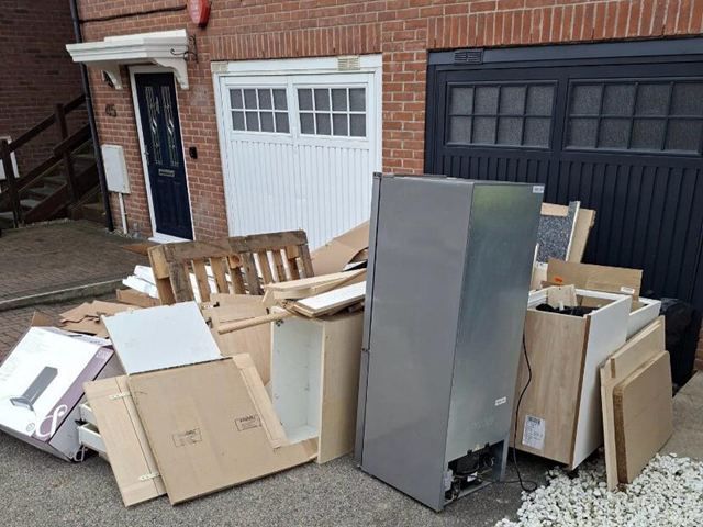 commercial-waste-removal-6