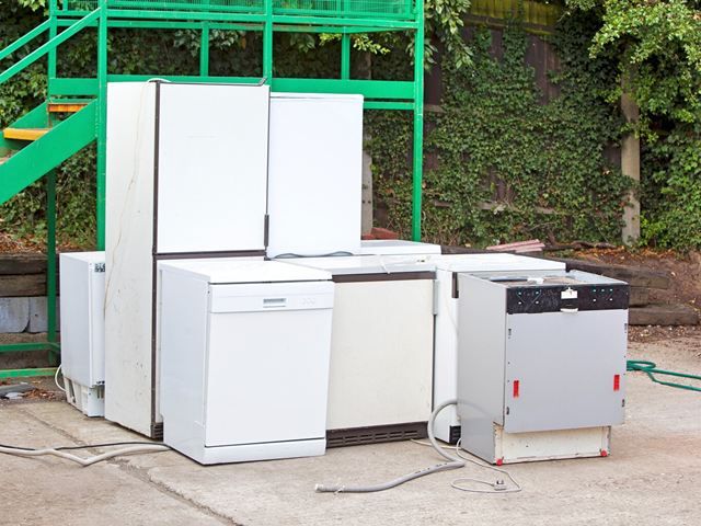 fridge-disposal-1